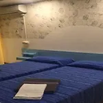 New Happy Hotel